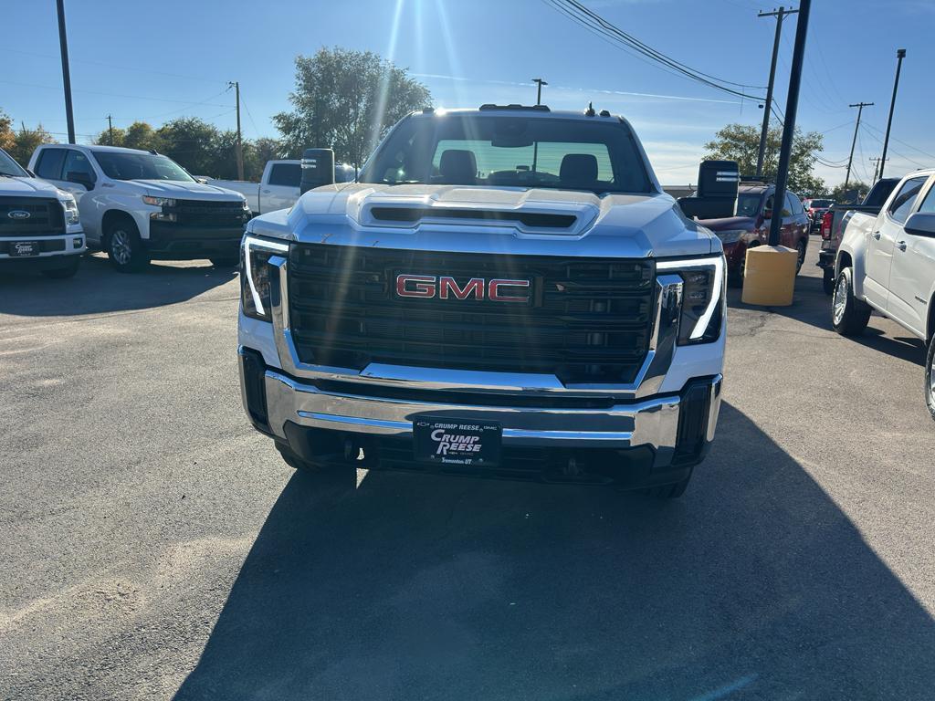new 2025 GMC Sierra 2500 car, priced at $53,590