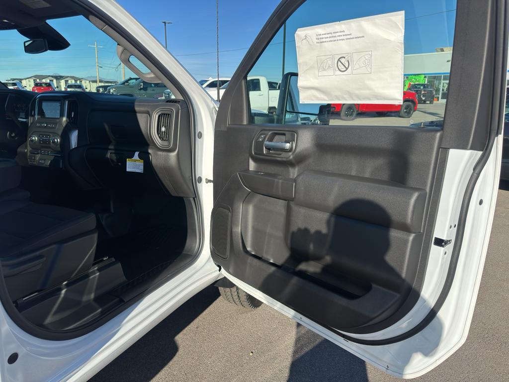 new 2025 GMC Sierra 2500 car, priced at $53,590