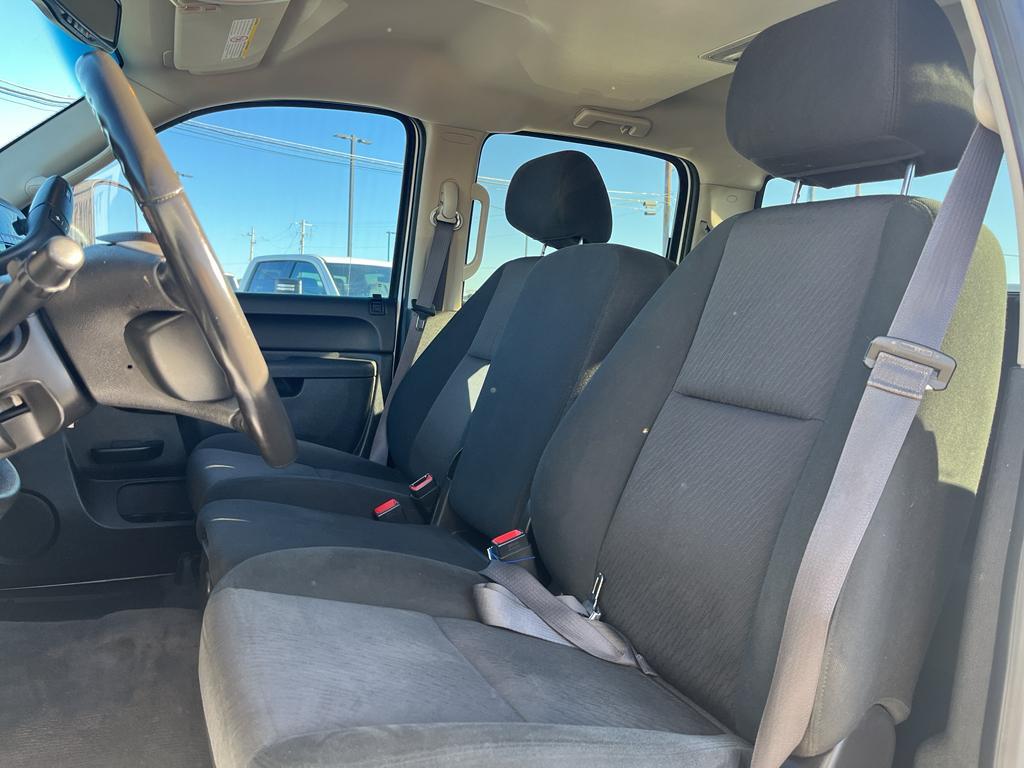 used 2014 GMC Sierra 2500 car, priced at $33,177