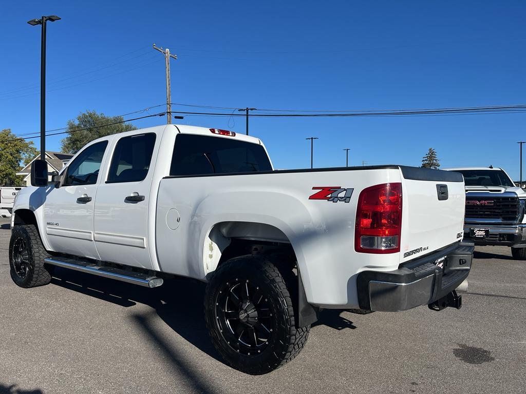 used 2014 GMC Sierra 2500 car, priced at $33,177