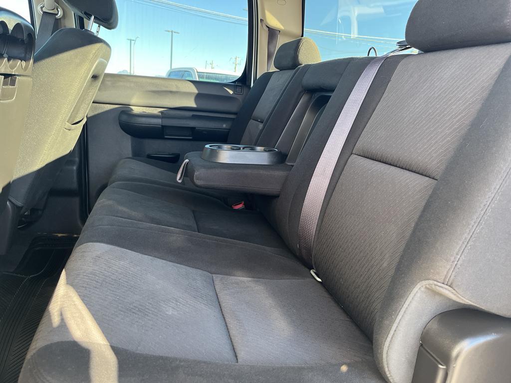 used 2014 GMC Sierra 2500 car, priced at $33,177