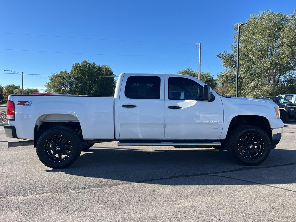 used 2014 GMC Sierra 2500 car, priced at $33,177