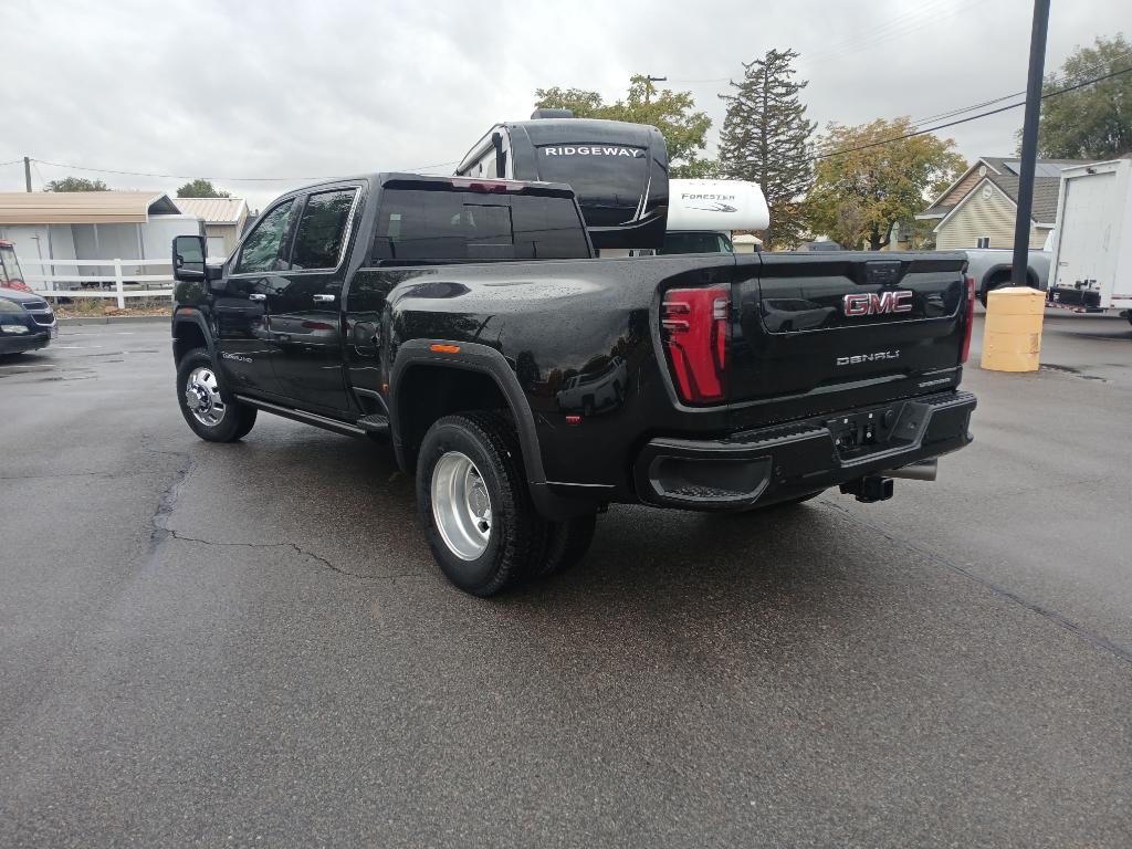 new 2025 GMC Sierra 3500 car, priced at $96,070
