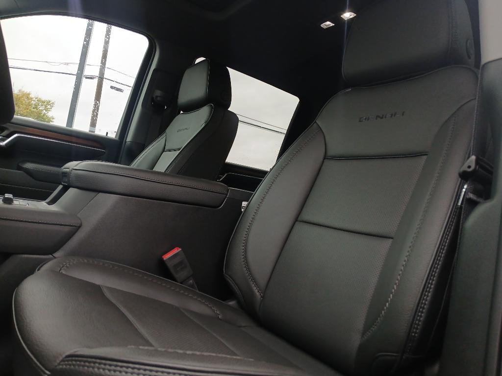 new 2025 GMC Sierra 3500 car, priced at $96,070