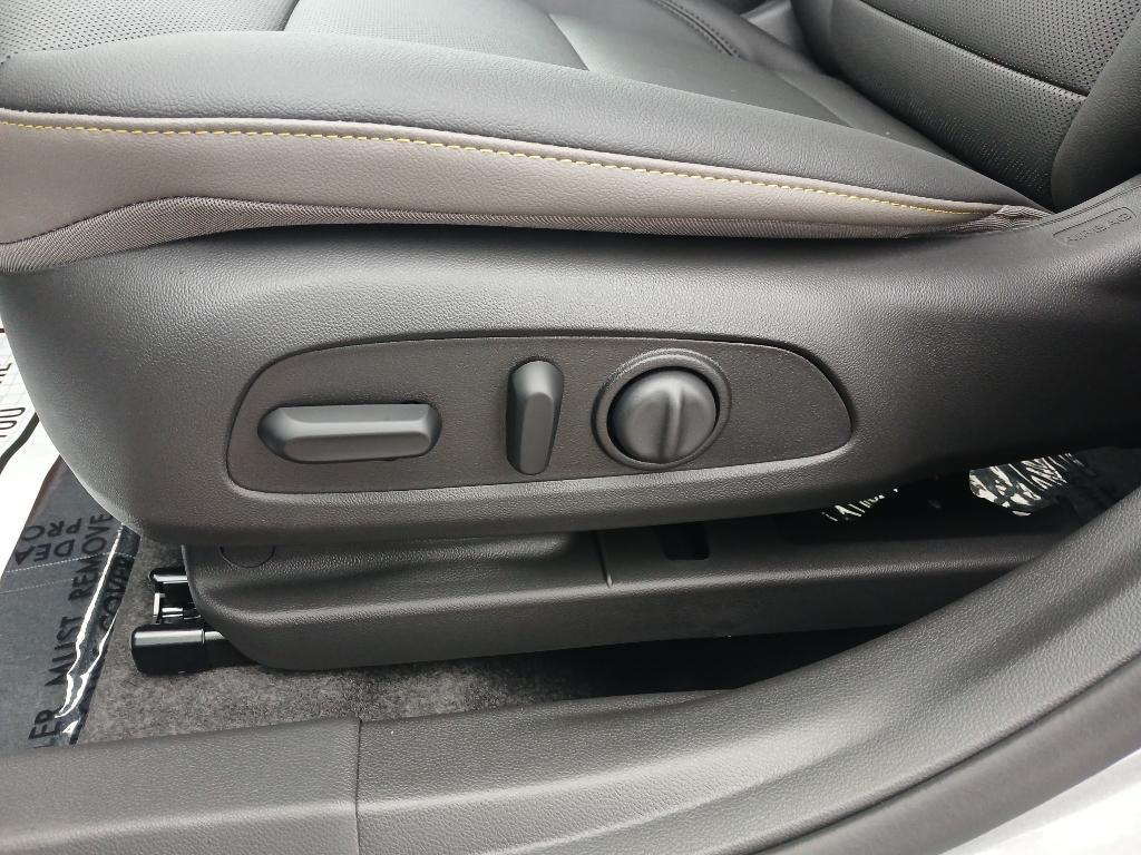 new 2026 Chevrolet Trax car, priced at $28,385