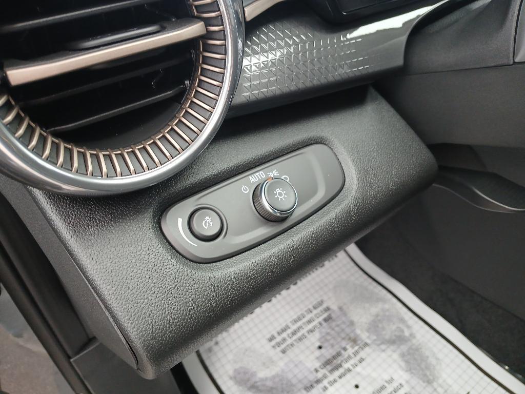 new 2026 Chevrolet Trax car, priced at $28,385