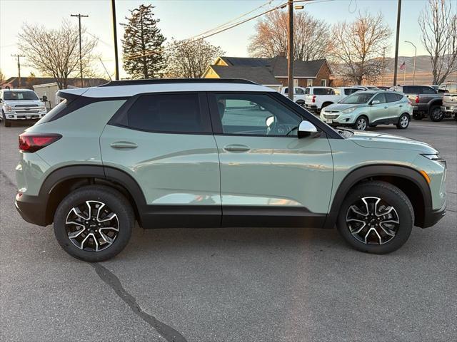 new 2025 Chevrolet TrailBlazer car, priced at $32,080