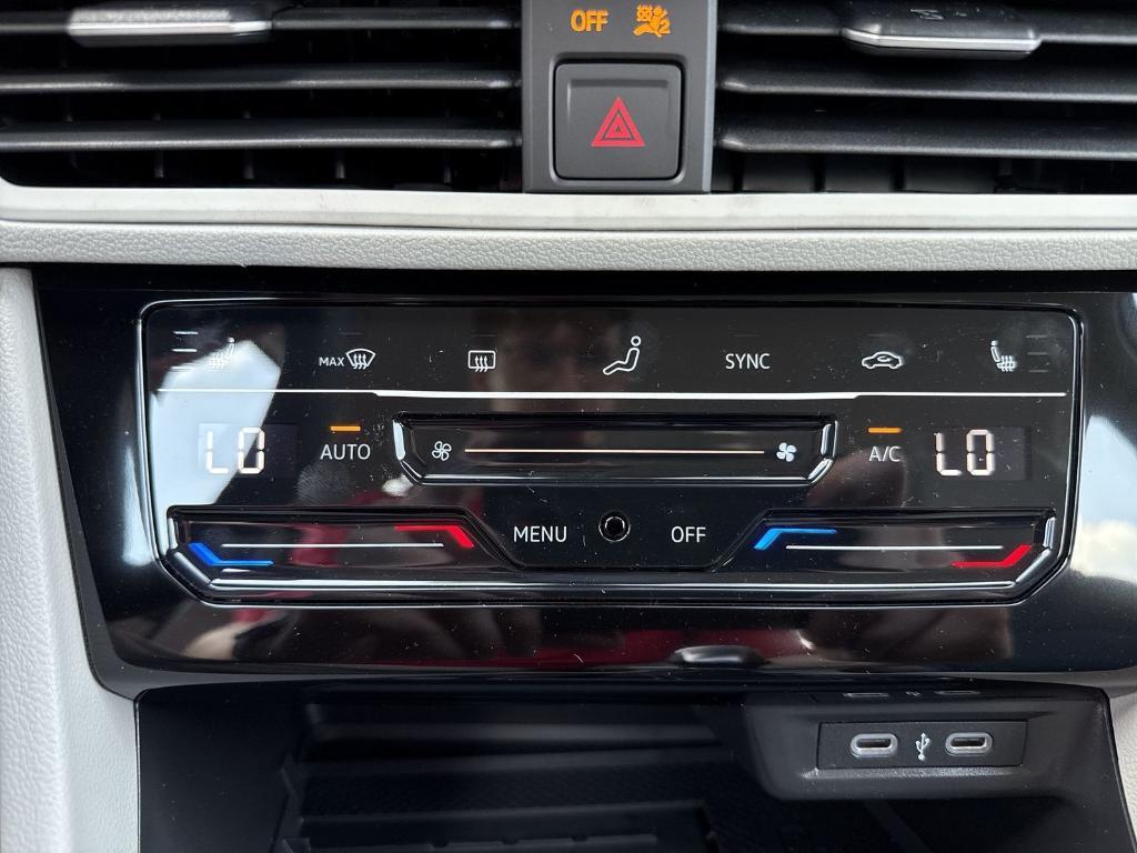 new 2025 Volkswagen Jetta car, priced at $24,959