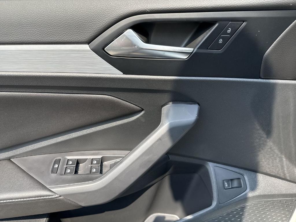 new 2025 Volkswagen Jetta car, priced at $21,544