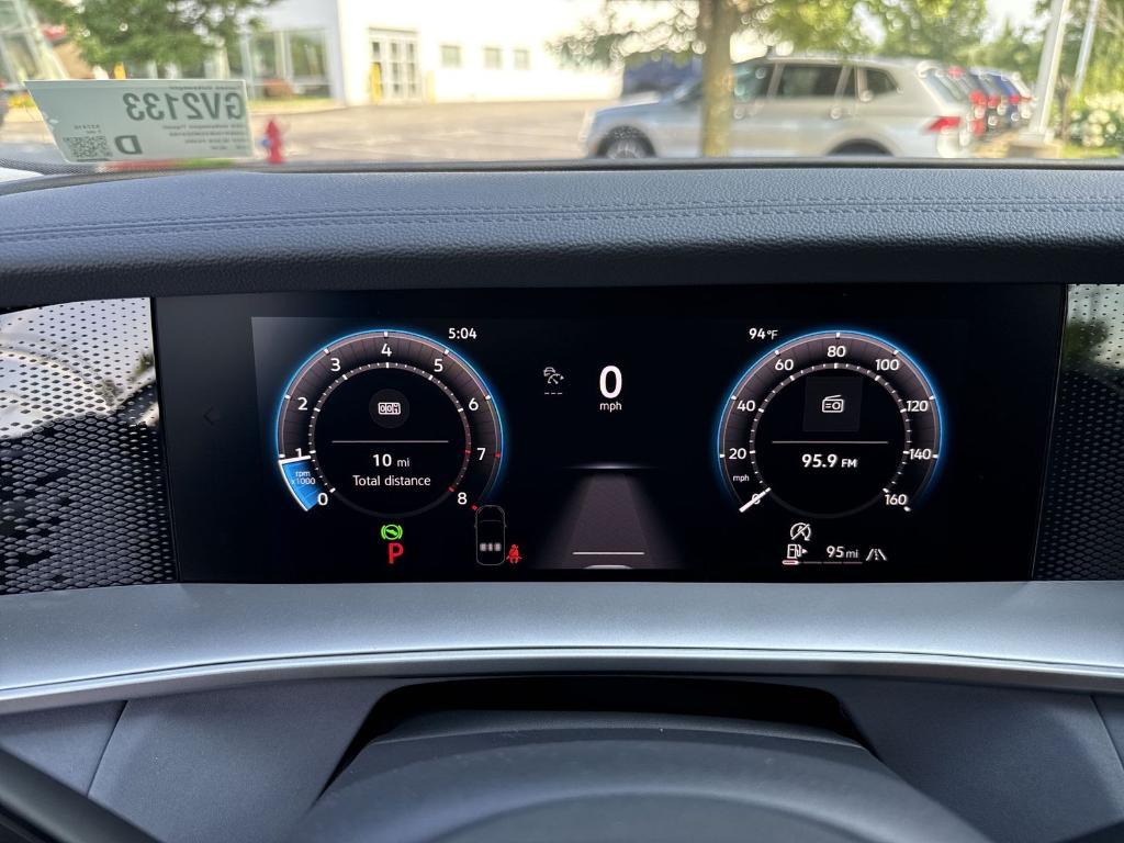 new 2025 Volkswagen Tiguan car, priced at $35,284