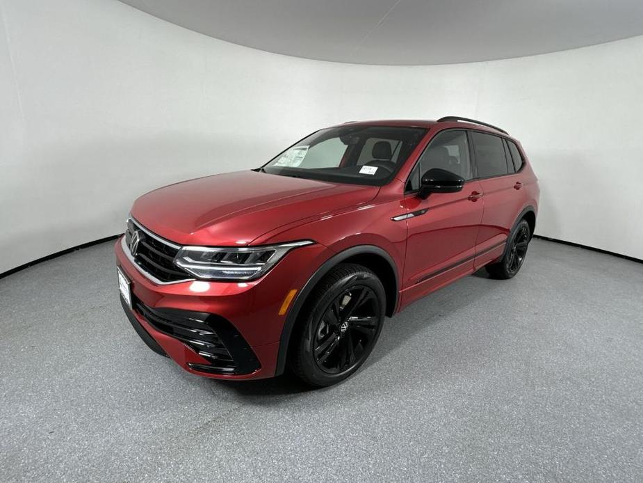 new 2024 Volkswagen Tiguan car, priced at $28,900