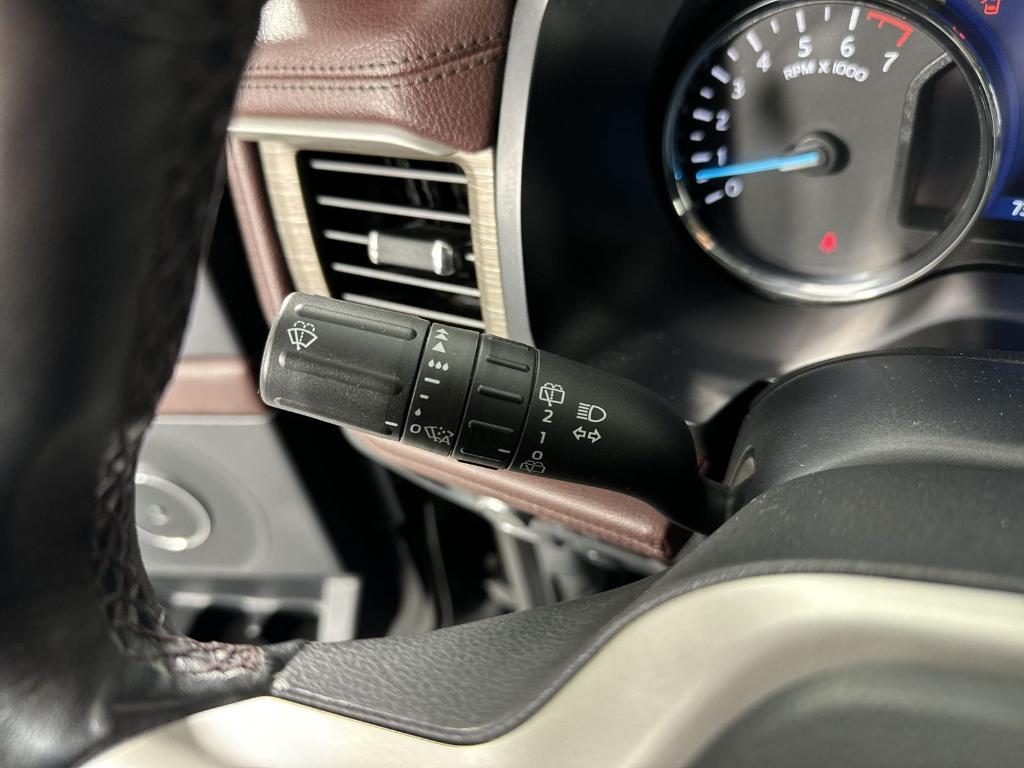 used 2022 Ford Expedition car, priced at $38,971