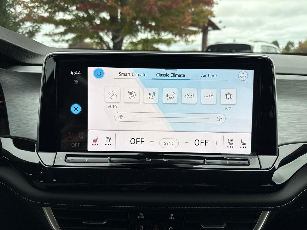 new 2026 Volkswagen Atlas Cross Sport car, priced at $46,228