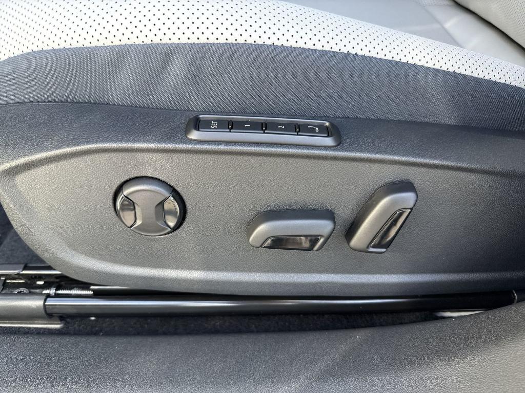 new 2025 Volkswagen ID.4 car, priced at $54,294