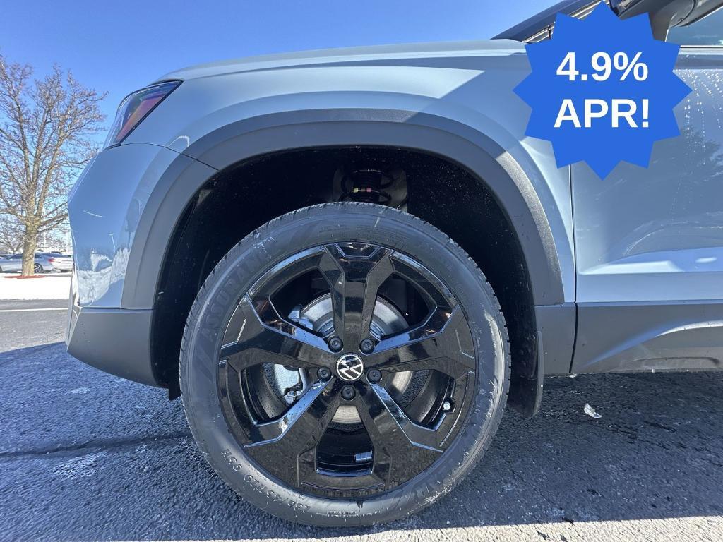 new 2025 Volkswagen Taos car, priced at $34,290