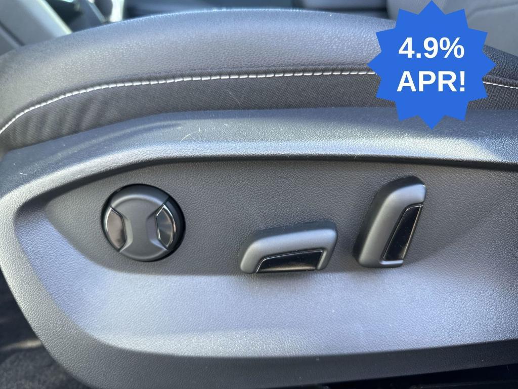new 2025 Volkswagen Taos car, priced at $34,290
