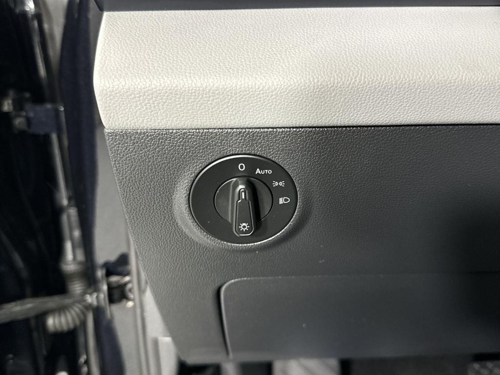 used 2022 Volkswagen Taos car, priced at $23,934