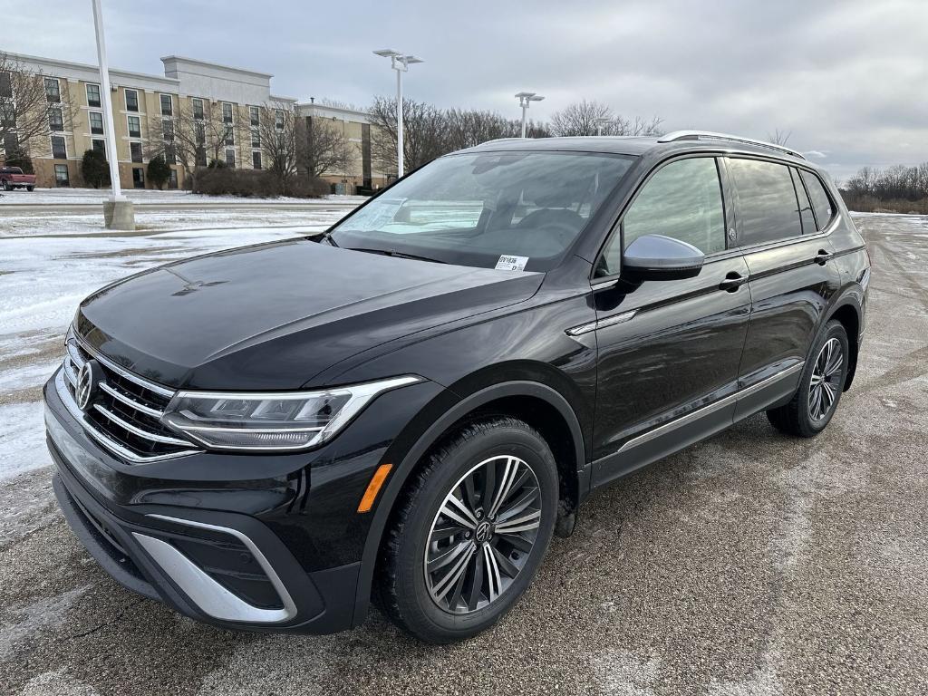 new 2024 Volkswagen Tiguan car, priced at $27,995