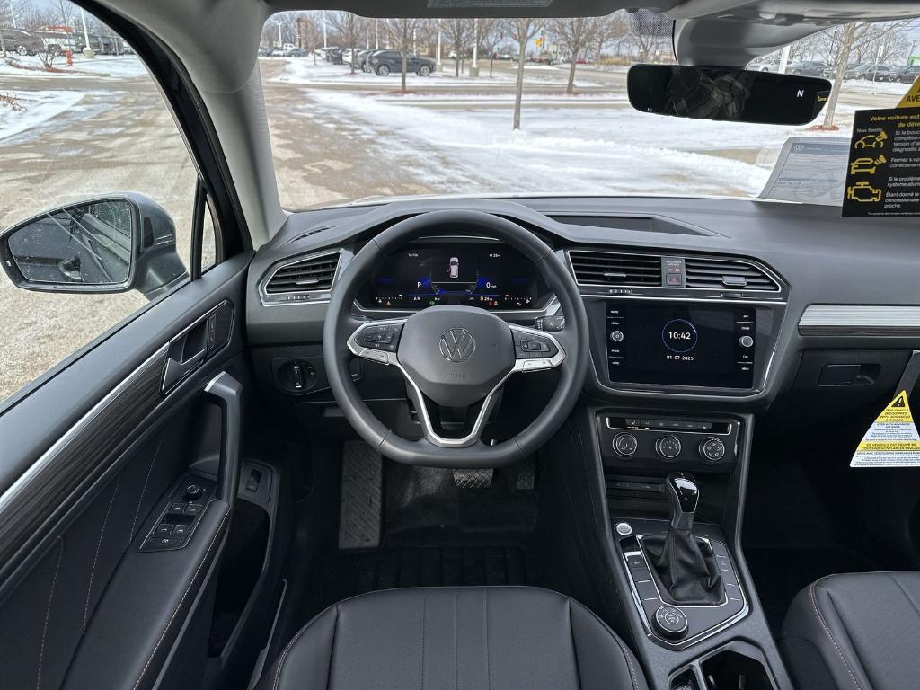 new 2024 Volkswagen Tiguan car, priced at $27,995