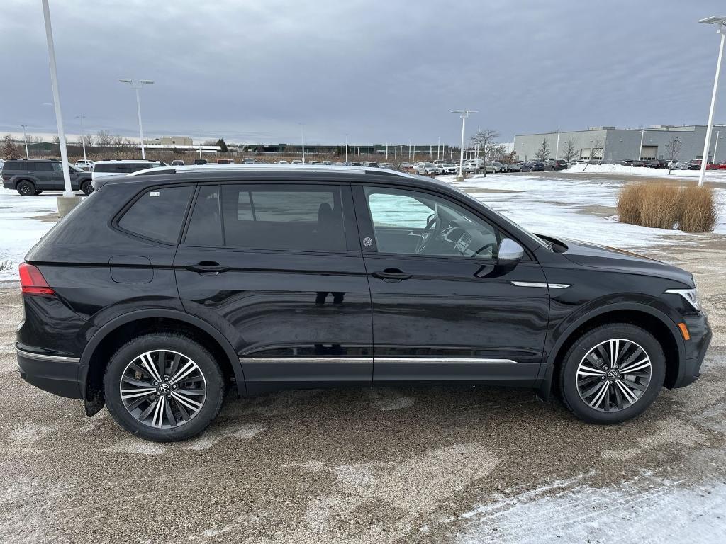 new 2024 Volkswagen Tiguan car, priced at $27,995