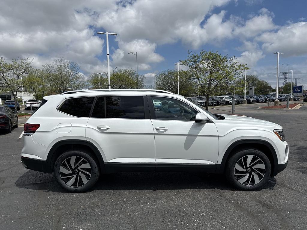 new 2025 Volkswagen Atlas car, priced at $44,009