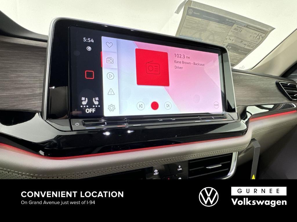 new 2025 Volkswagen Atlas car, priced at $46,997