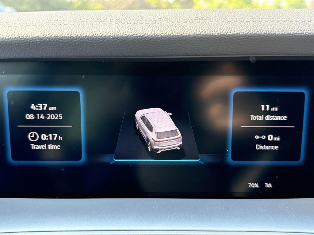 new 2025 Volkswagen Tiguan car, priced at $34,239
