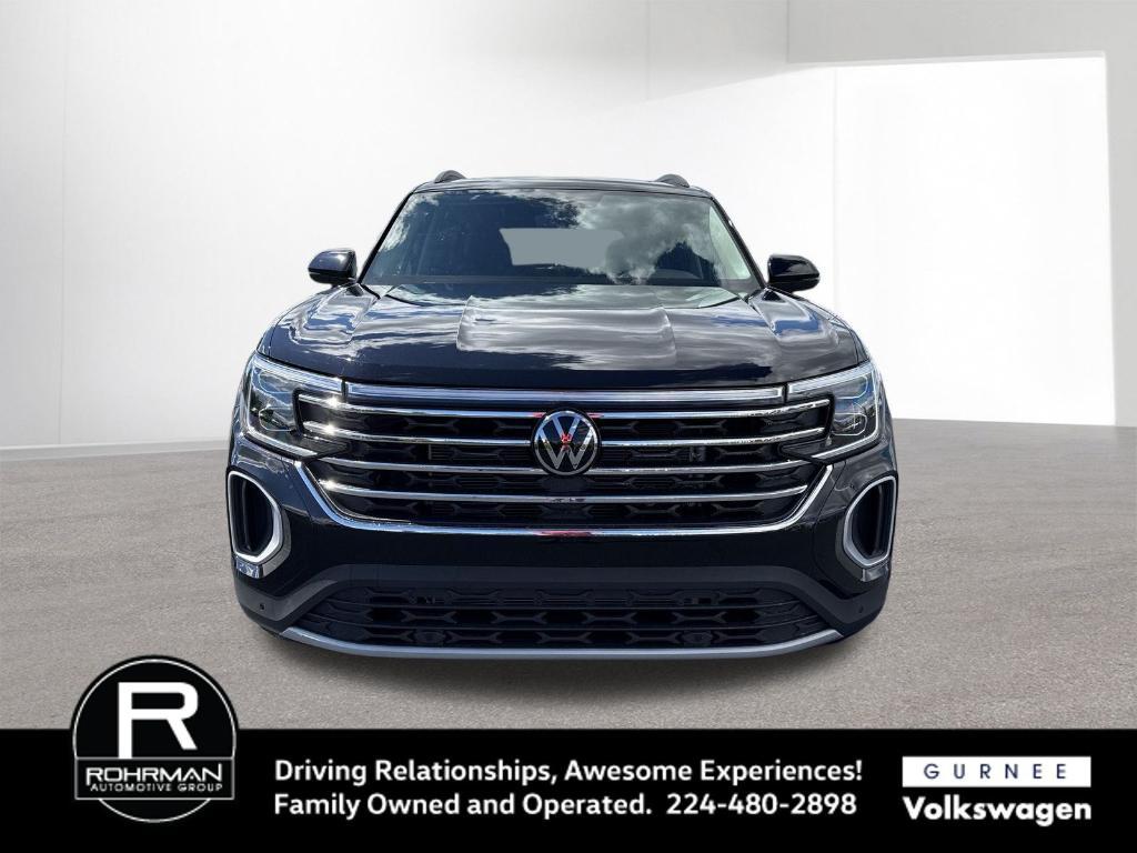 new 2026 Volkswagen Atlas car, priced at $48,017