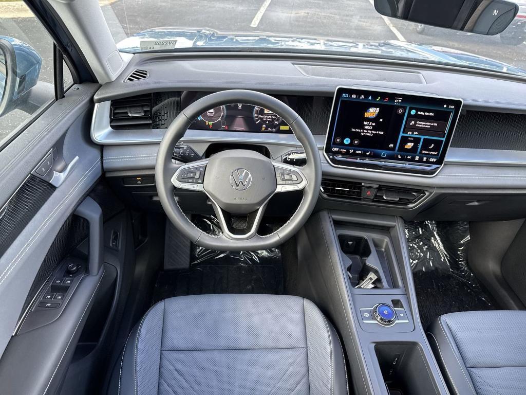 new 2025 Volkswagen Tiguan car, priced at $36,104