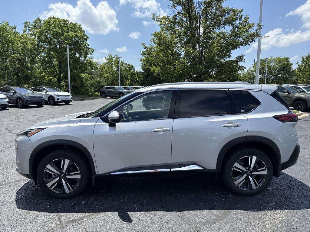 used 2022 Nissan Rogue car, priced at $28,587