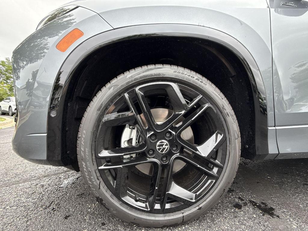 new 2025 Volkswagen Tiguan car, priced at $37,191