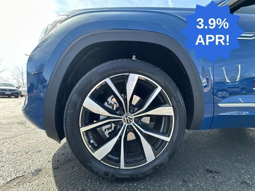 new 2025 Volkswagen Atlas Cross Sport car, priced at $50,435