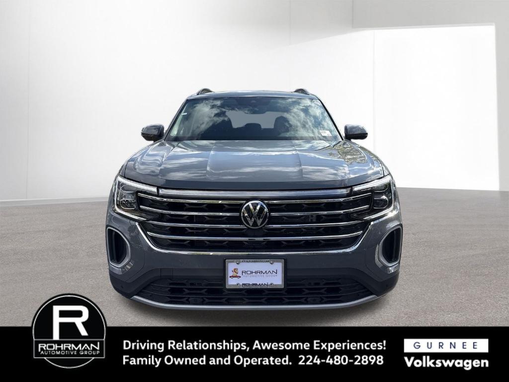 new 2026 Volkswagen Atlas car, priced at $47,576