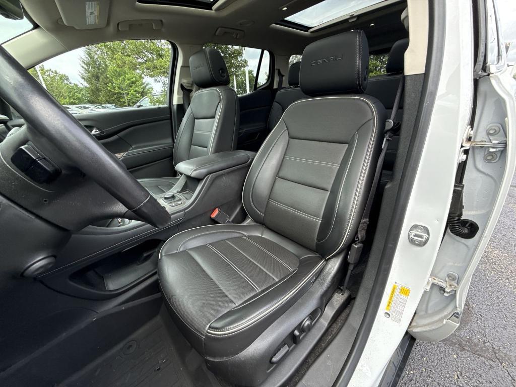 used 2021 GMC Acadia car, priced at $30,816