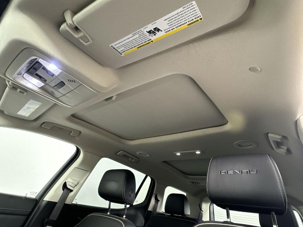 used 2021 GMC Acadia car, priced at $28,760