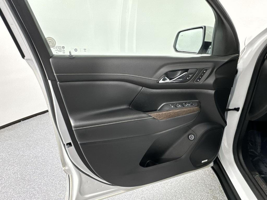used 2021 GMC Acadia car, priced at $28,760