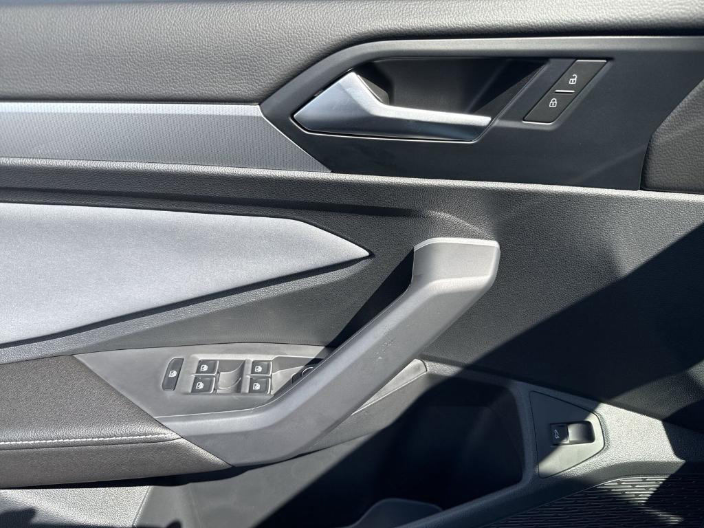 new 2025 Volkswagen Jetta car, priced at $25,620