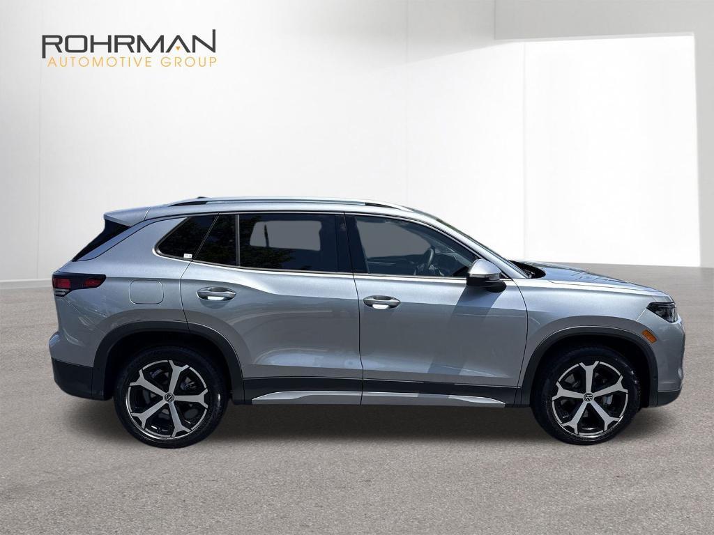 new 2025 Volkswagen Tiguan car, priced at $37,416