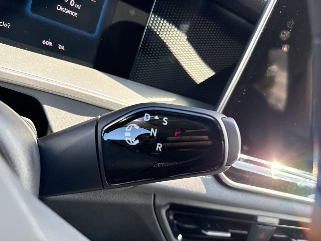 new 2025 Volkswagen Tiguan car, priced at $35,041