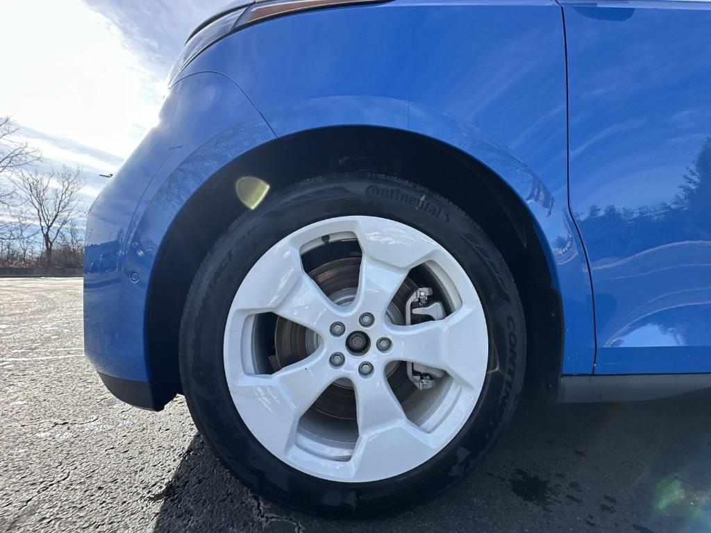 new 2025 Volkswagen ID. Buzz car, priced at $67,436