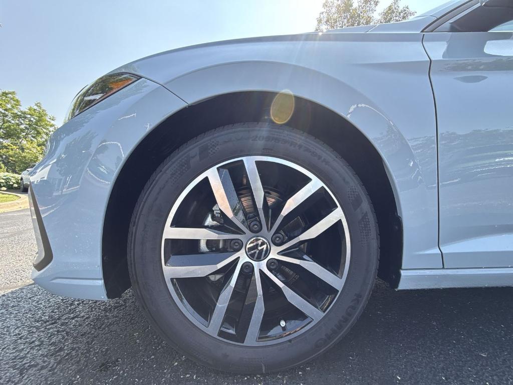 new 2025 Volkswagen Jetta car, priced at $27,557
