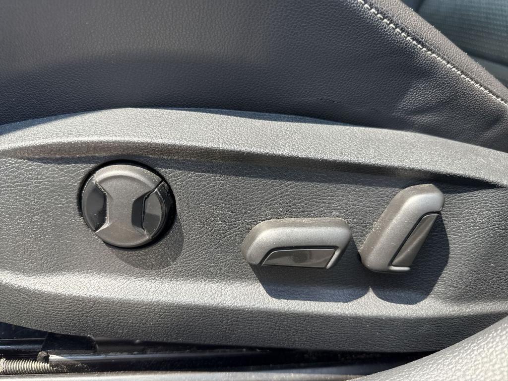 used 2019 Volkswagen Golf R car, priced at $31,999