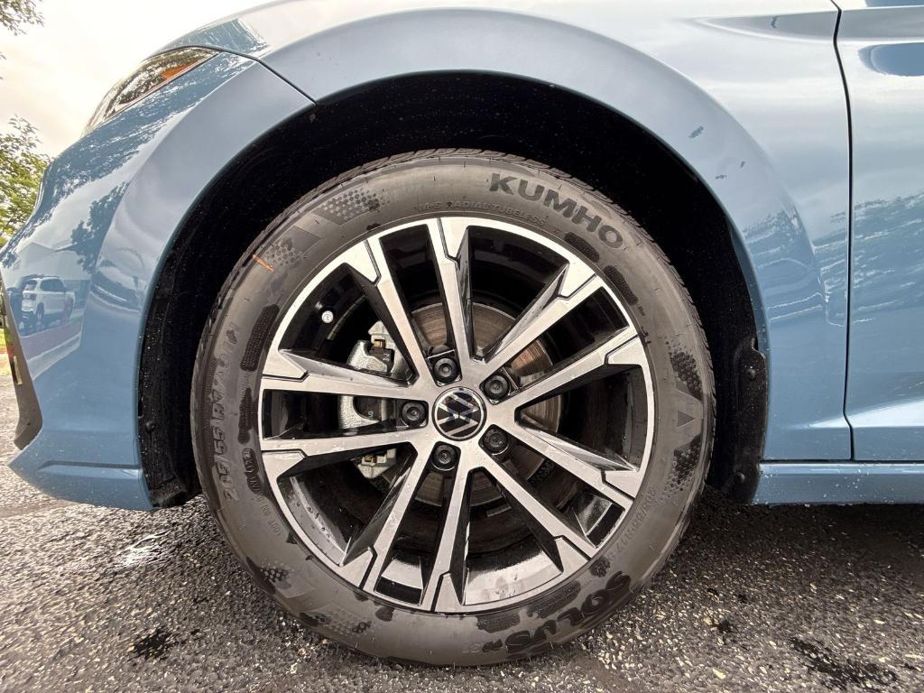 new 2025 Volkswagen Jetta car, priced at $25,024