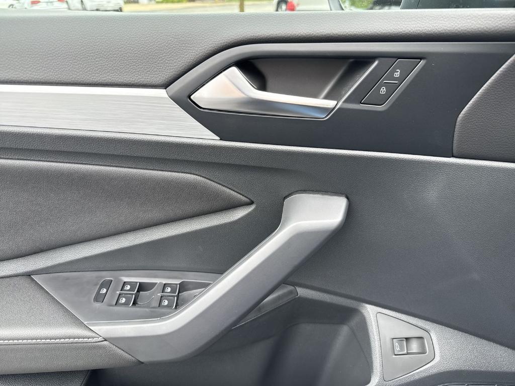 new 2025 Volkswagen Jetta car, priced at $25,024