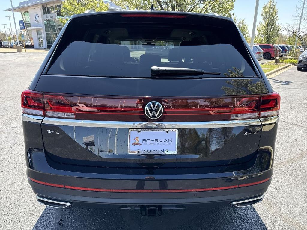 new 2025 Volkswagen Atlas car, priced at $47,072