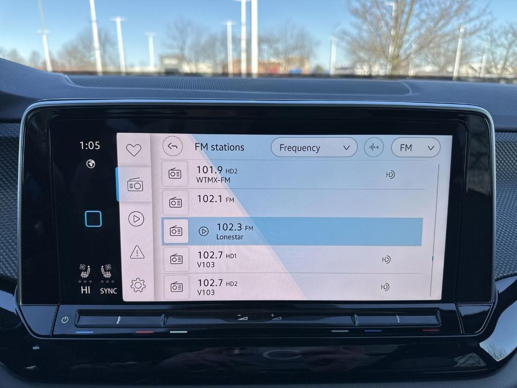 new 2024 Volkswagen Atlas Cross Sport car, priced at $39,999