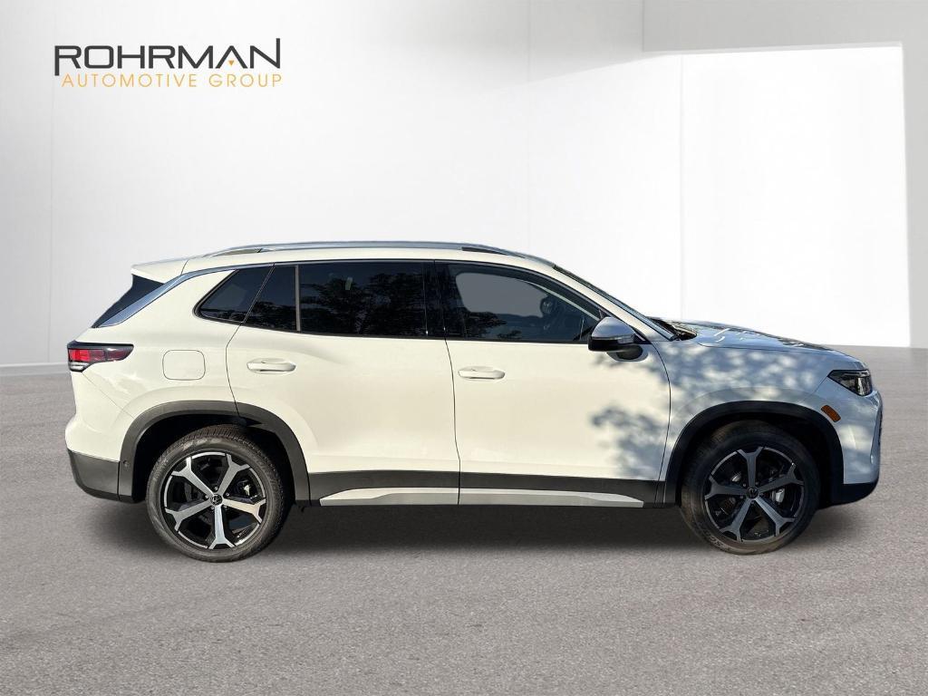 new 2025 Volkswagen Tiguan car, priced at $34,717