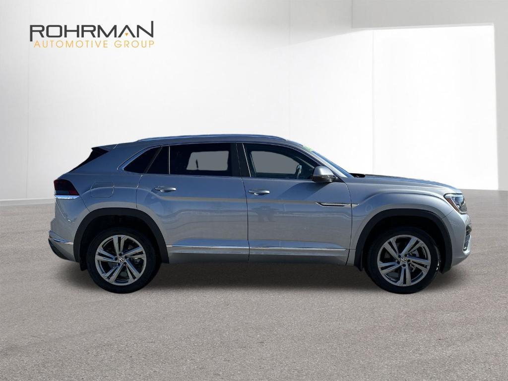 new 2024 Volkswagen Atlas Cross Sport car, priced at $46,862