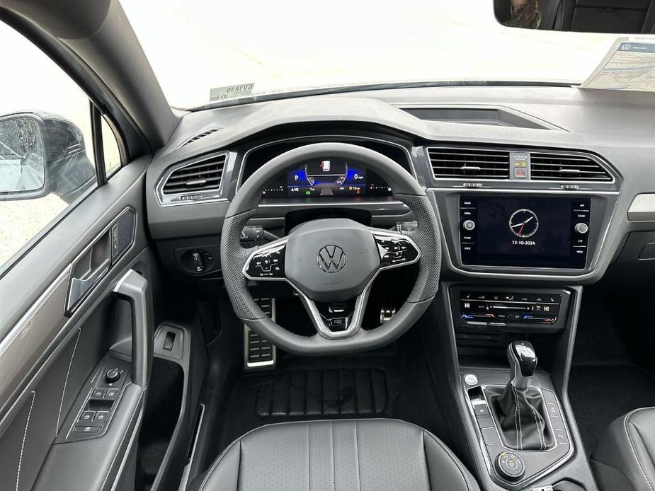 new 2024 Volkswagen Tiguan car, priced at $28,900