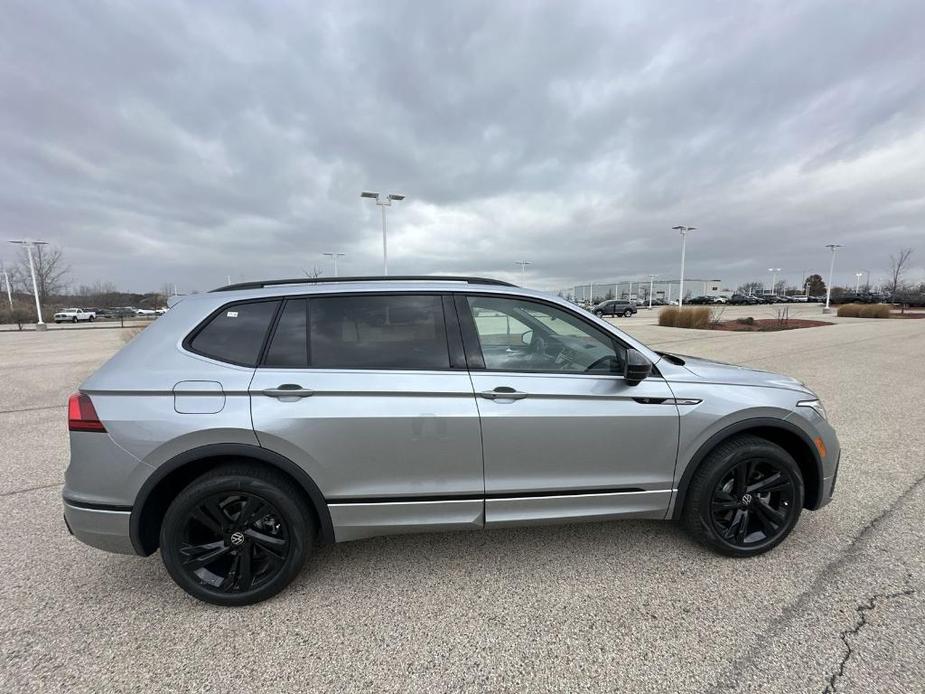 new 2024 Volkswagen Tiguan car, priced at $28,900